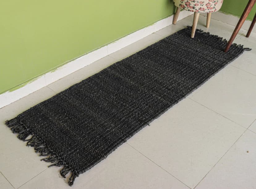 Indian Hand Woven Decorative Black Color Jute Hemp Runner Rug with Fringes Decor Large Runner Rug Vintage Hemp Jute Rug 