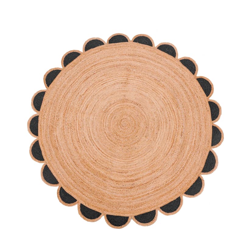 Hand Braided Natural Jute Round Rug with Custom Color Scallop Design